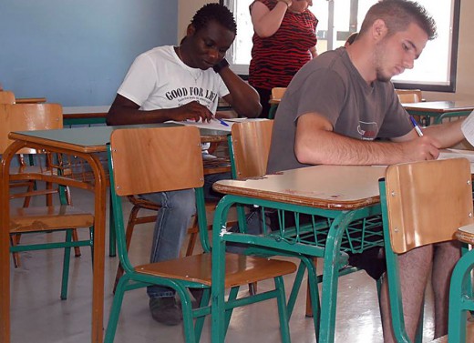 Ο Αφρικανός πρόσφυγας που αρίστευσε με 19,8  στις πανελλαδικές - Σε ποια σχολή πέρασε!