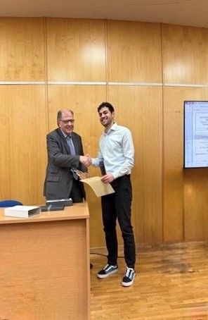 Ανδρέα Αθανασίου, προπτυχιακό φοιτητή του Τμήματος Κτηνιατρικής του Αριστοτελείου Πανεπιστημίου Θεσσαλονίκης