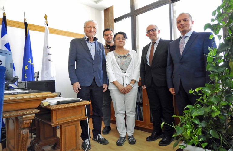  Το ΠΑΜΑΚ επισκέφτηκε ο πρώην Πρόεδρος της Ρουμανίας Emil Constantinescu