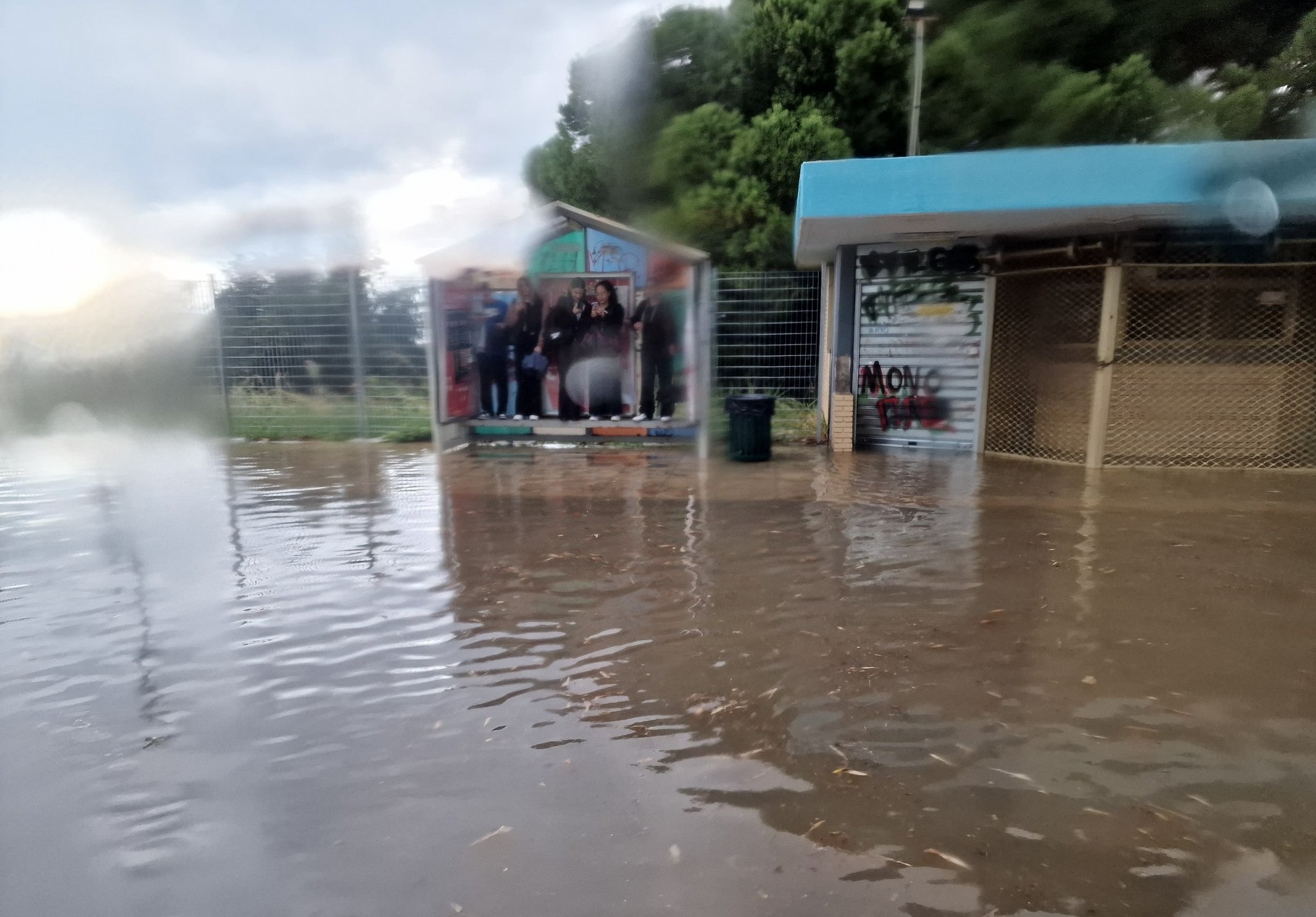  Πλημμύρες στο Πανεπιστήμιο Πατρών από την κακοκαιρία / ΒΙΝΤΕΟ
