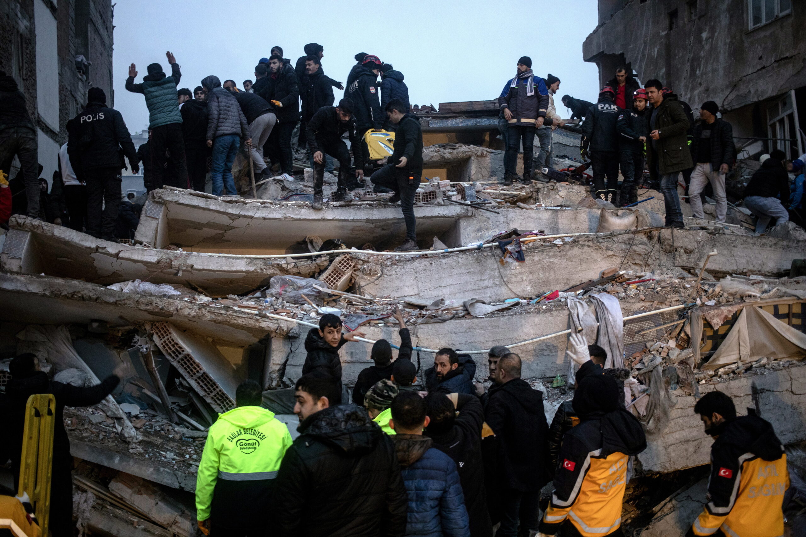 Σεισμός Τουρκία / Κάλεσμα φοιτητών για συλλογή ειδών πρώτης ανάγκης