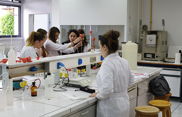 Δωρεάν Μεταπτυχιακό Πρόγραμμα στη Χημεία από το Αριστοτέλειο Πανεπιστήμιο!